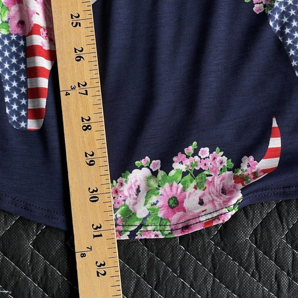 American Curvy Blouse Womens Plus Size 1X Blue Floral Striped Bullhead Flowy - Picture 9 of 9